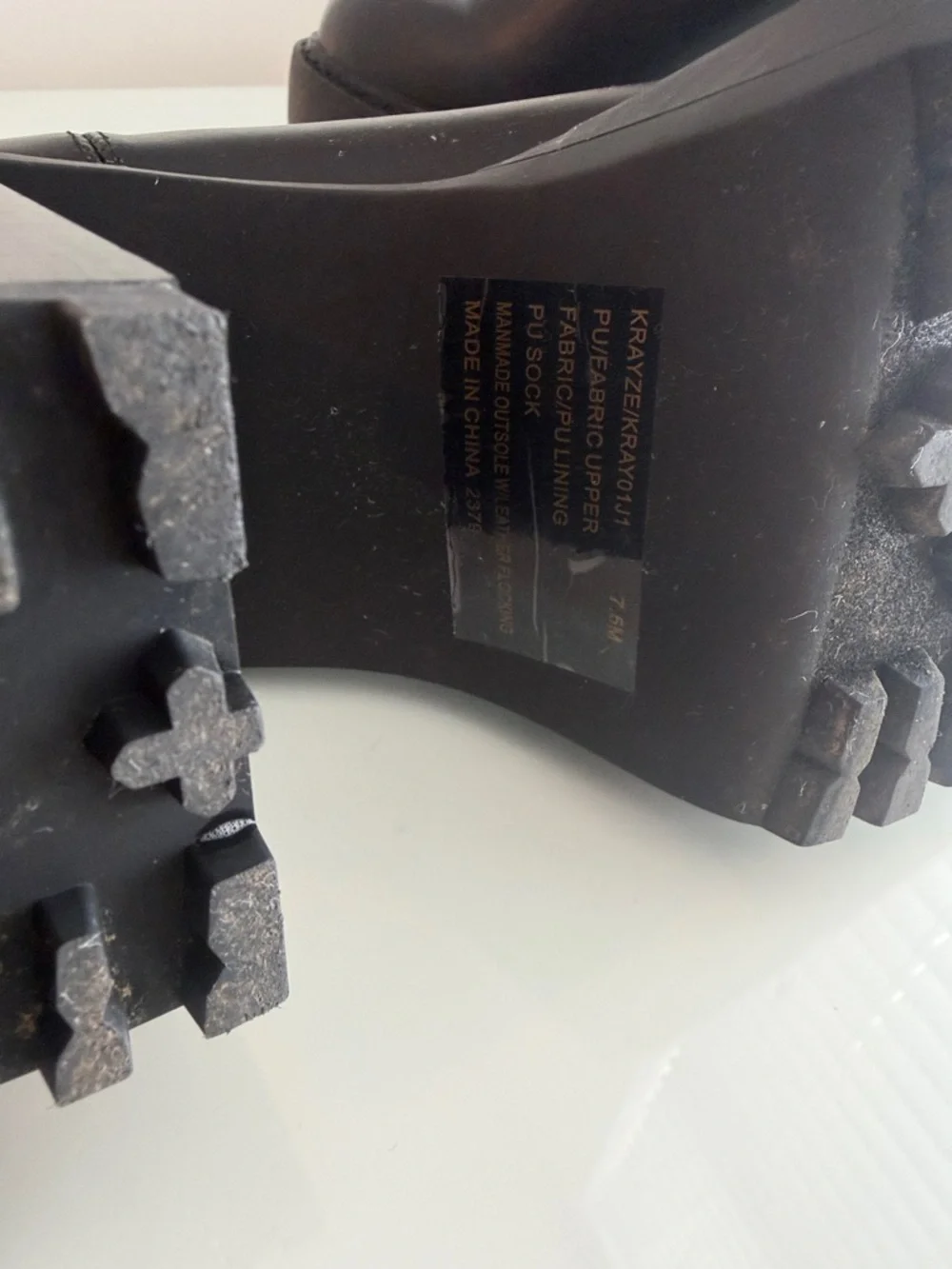 Madden Girl Black Platform Chelsea Block Heel Ankle Boots - Picture 2 of 3